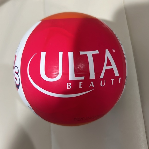 Ulta x Mini Brands - Picture 2 of 2